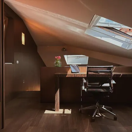 Casa Cavour - Downtown Design Penthouse *