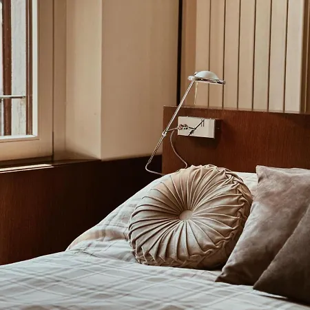 Casa Cavour - Downtown Design Penthouse *