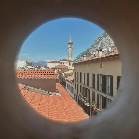 Casa Cavour - Downtown Design Penthouse Lecco