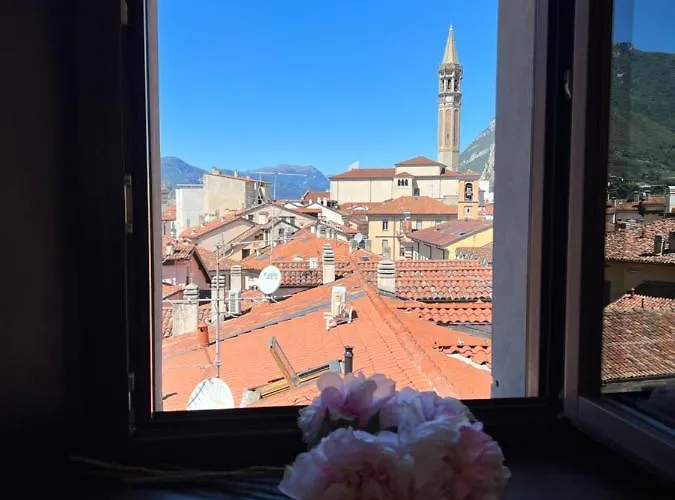 Daire Casa Cavour - Downtown Design Penthouse *