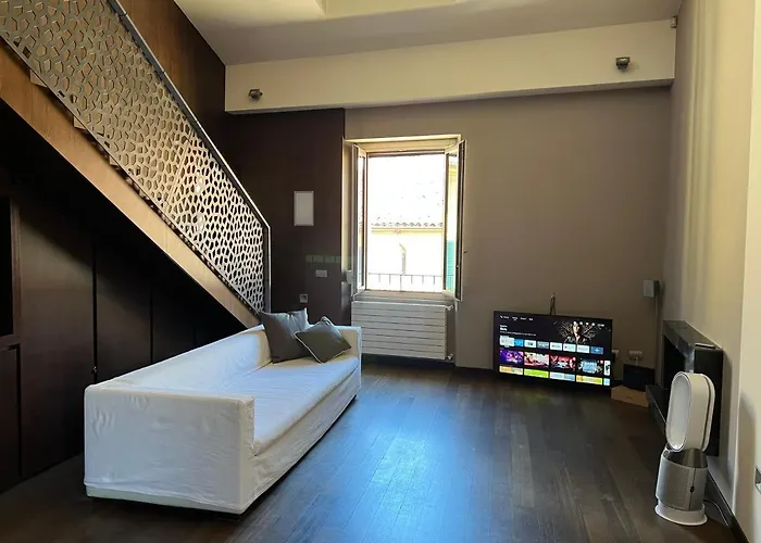 Casa Cavour - Downtown Design Penthouse * Lecco