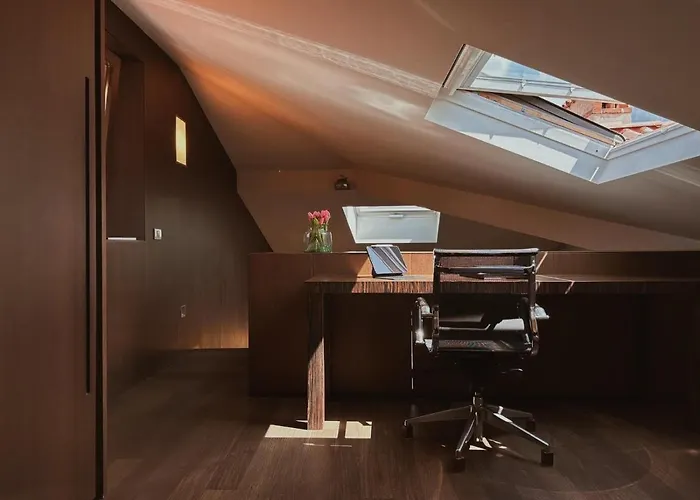 Casa Cavour - Downtown Design Penthouse *